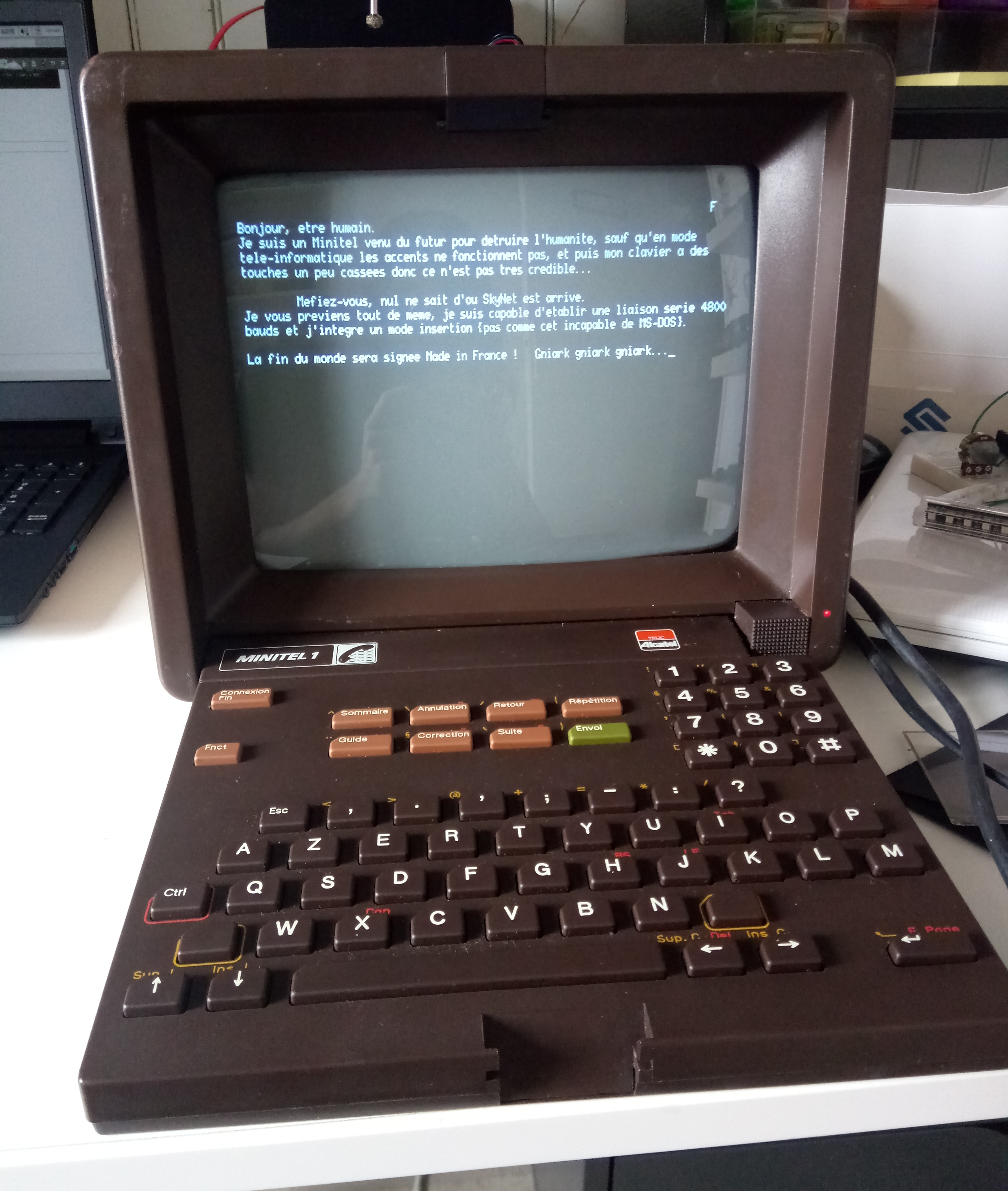 SkyNet serait-il parti d'un Minitel ?